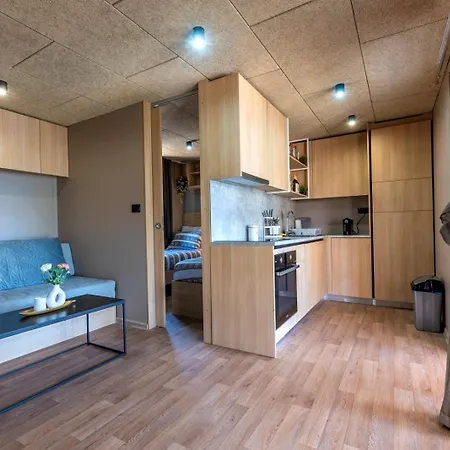 Mobile House Mlinar Penzion 3*