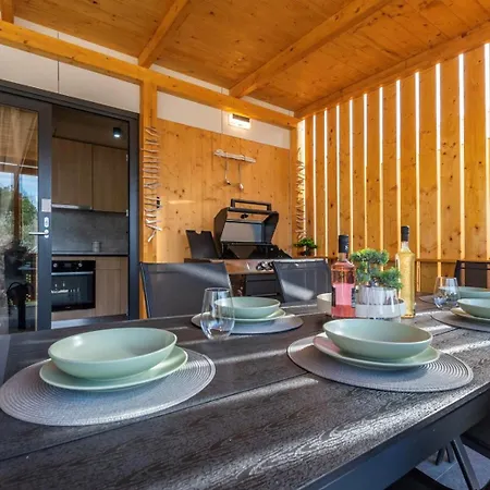 Mobile House Mlinar Penzion Pakoštane