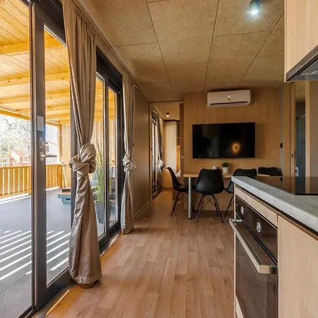 Mobile House Mlinar 3* Pakoštane